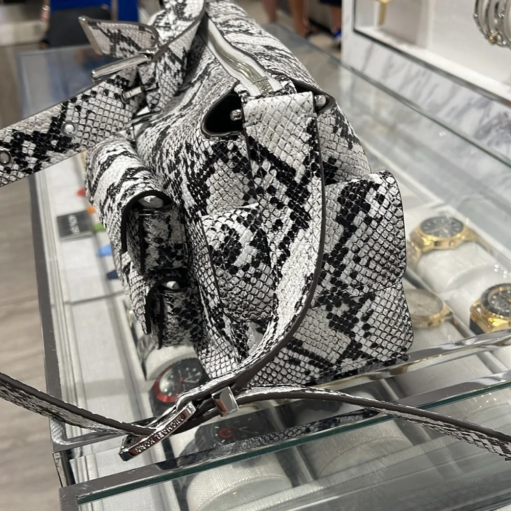 MICHAEL KORS Dakota Medium Snake Embossed Leather Pocket Shoulder Bag
ALUMINUM - Picture 7 of 16